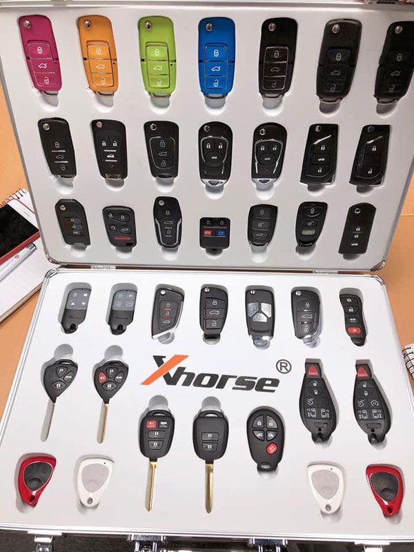 Xhorse universal Remote Keys versión en inglés del paquete de software 39 vvdi2 y vvdi Key Tool