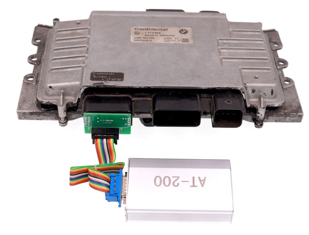 Versión completa del programador CG fc200 ECU con un nuevo conjunto de adaptadores en msv90